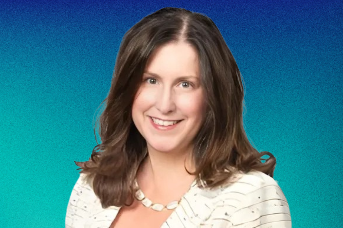 Sara Ward headshot